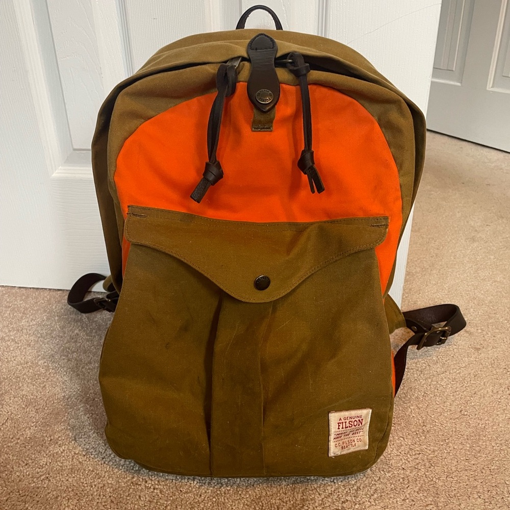 Filson Journeyman 23L Backpack in Dark Tan/Flame